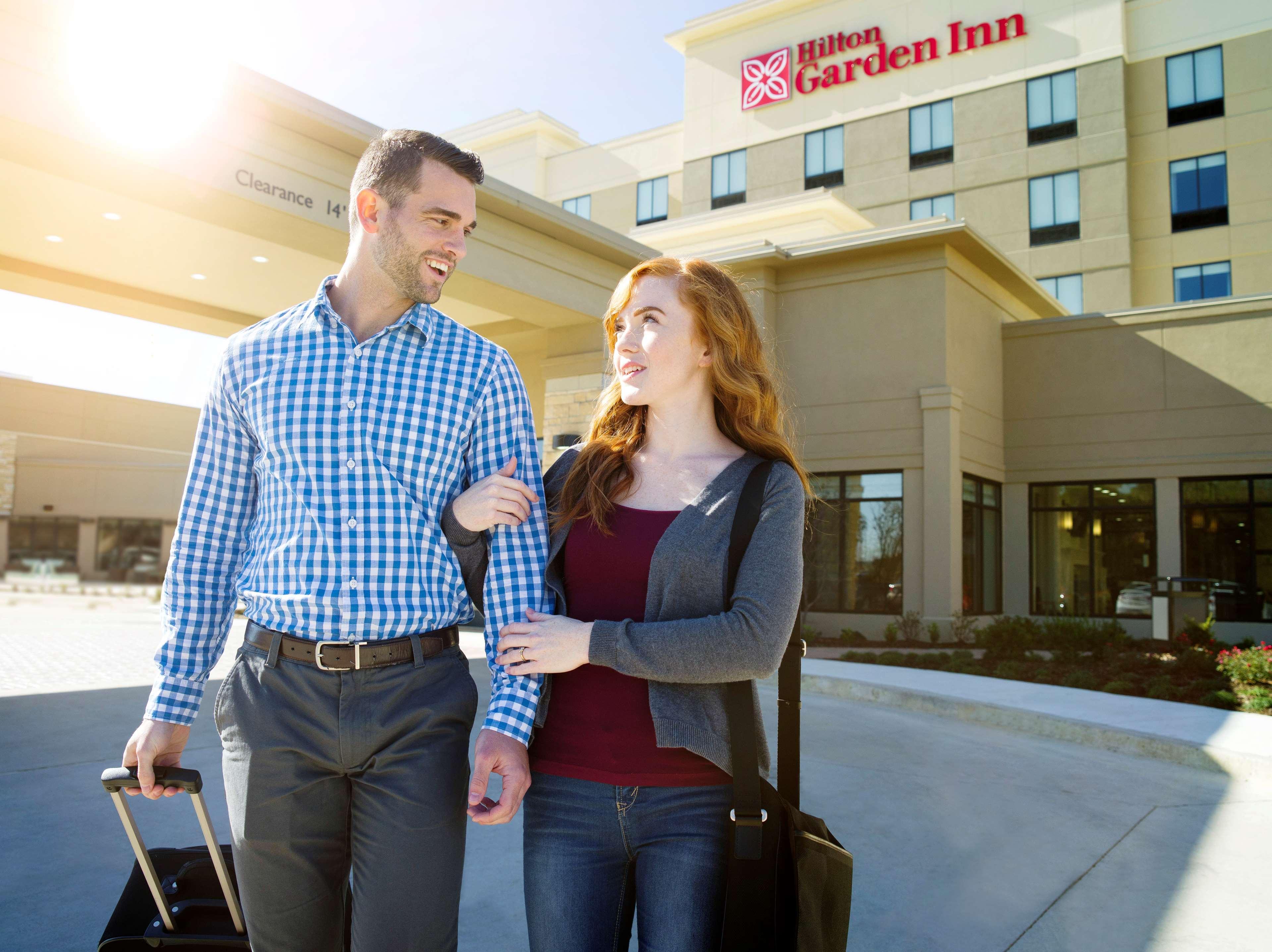 Longview Hilton Garden Inn Bagian luar foto