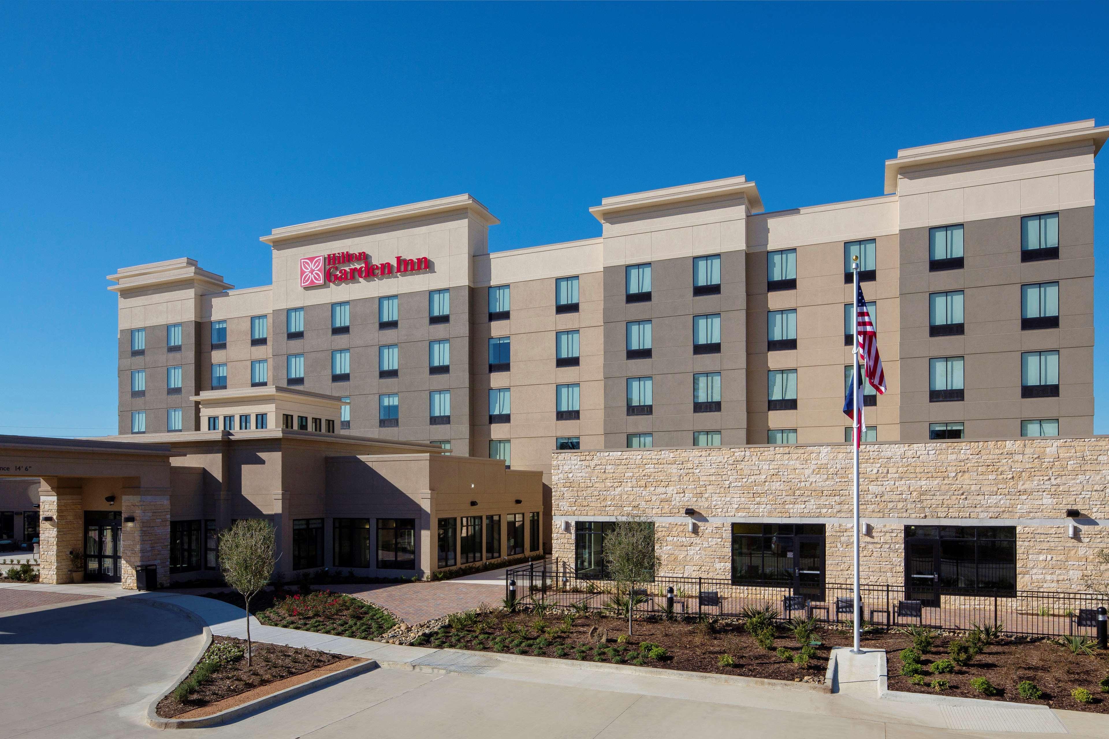 Longview Hilton Garden Inn Bagian luar foto