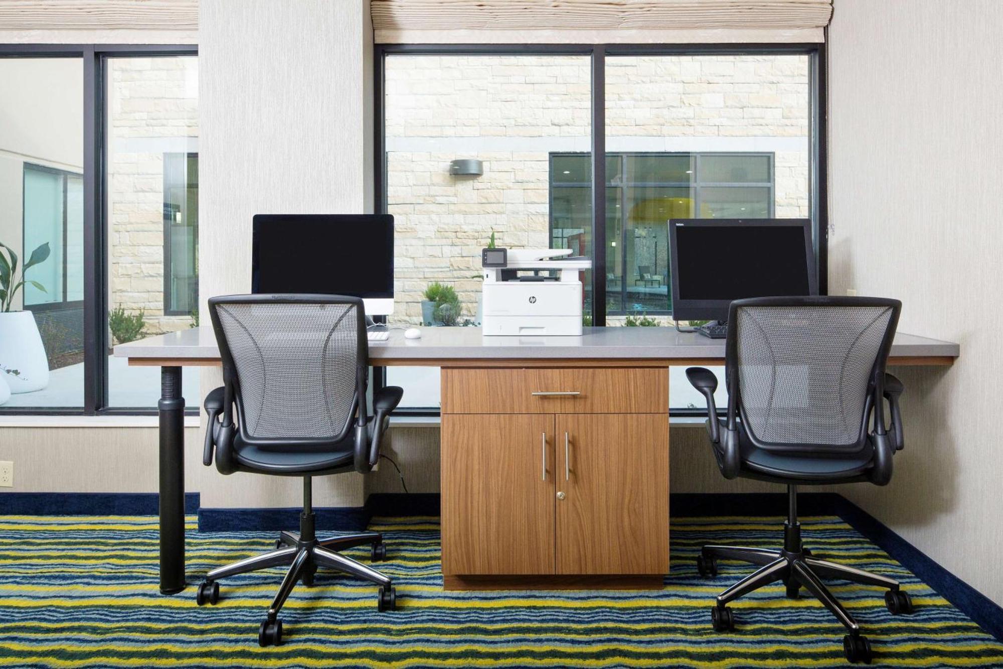 Longview Hilton Garden Inn Bagian luar foto