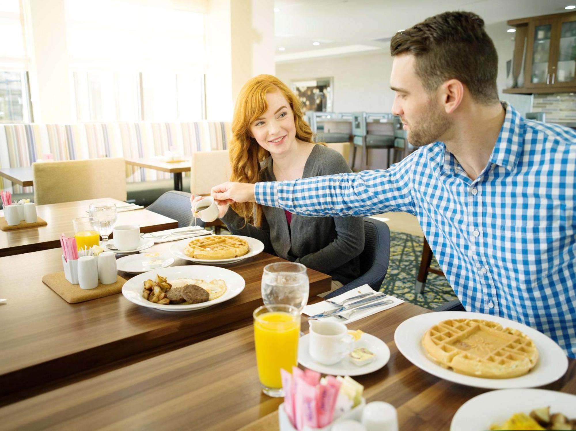 Longview Hilton Garden Inn Bagian luar foto